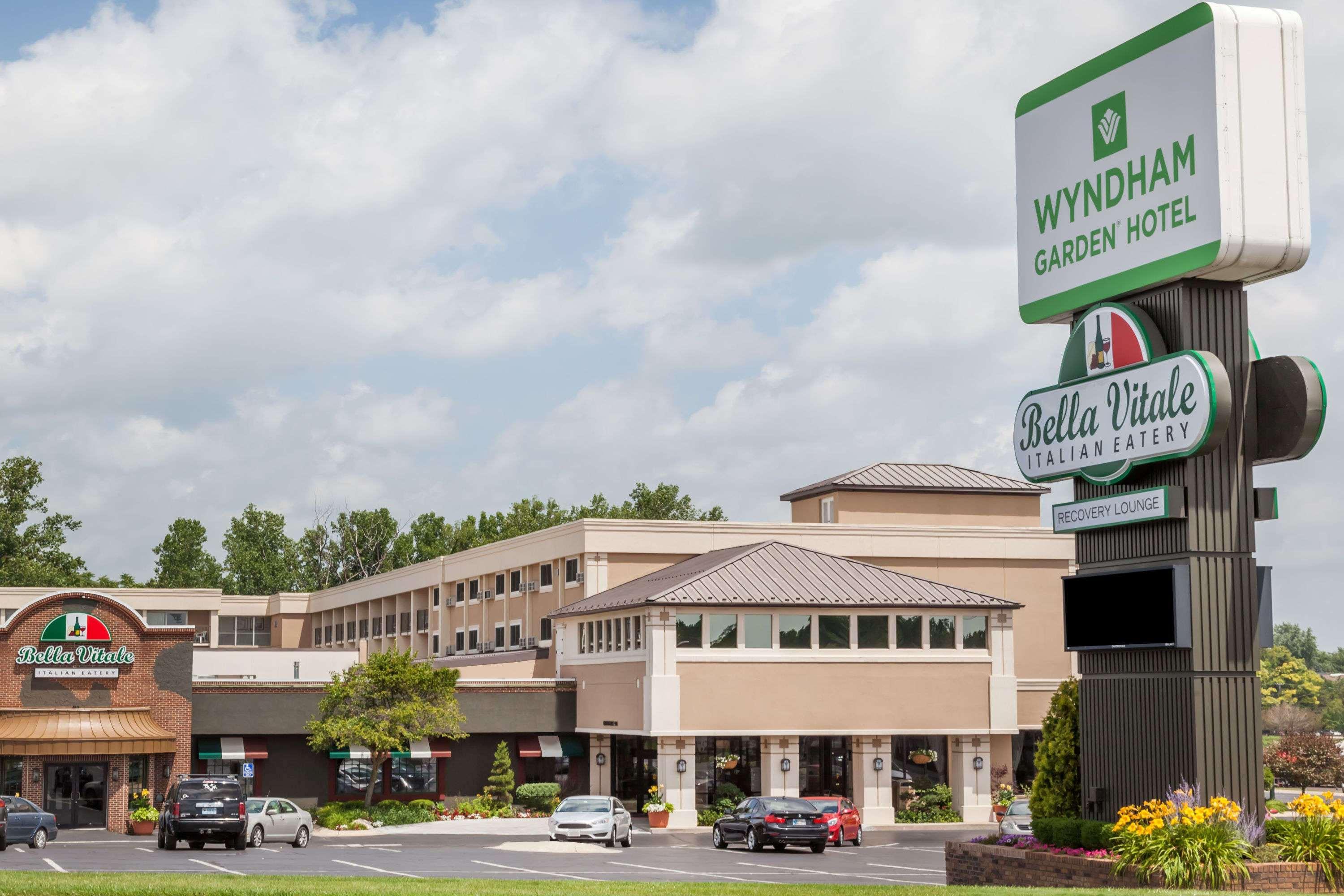 Wyndham Garden Warsaw Otel Dış mekan fotoğraf