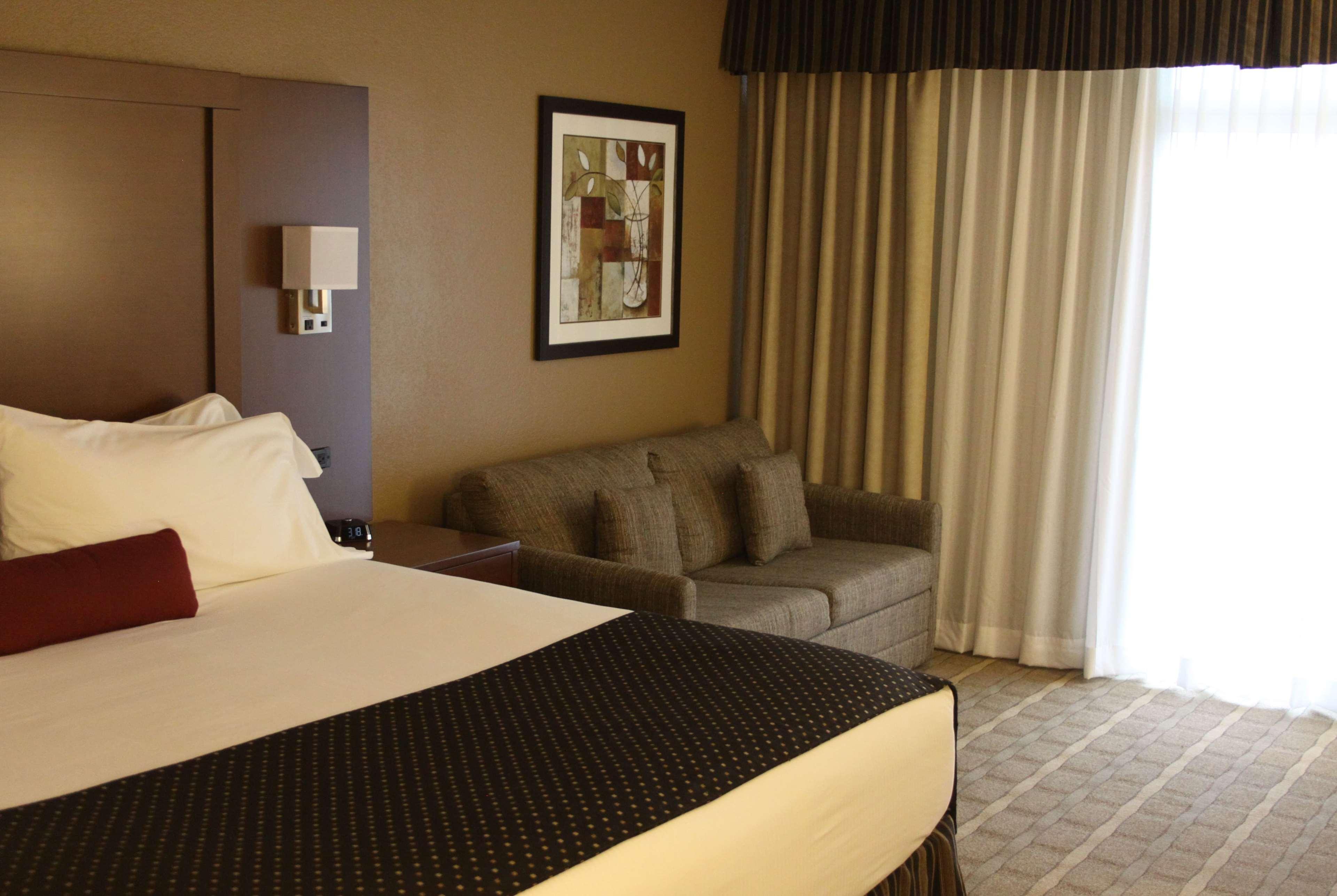 Wyndham Garden Warsaw Otel Dış mekan fotoğraf